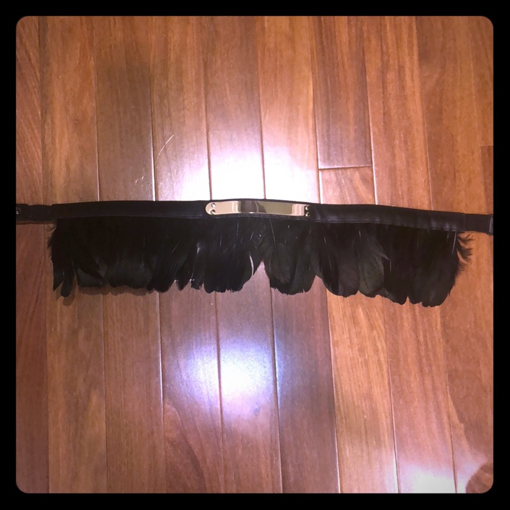 Bebe feather belt